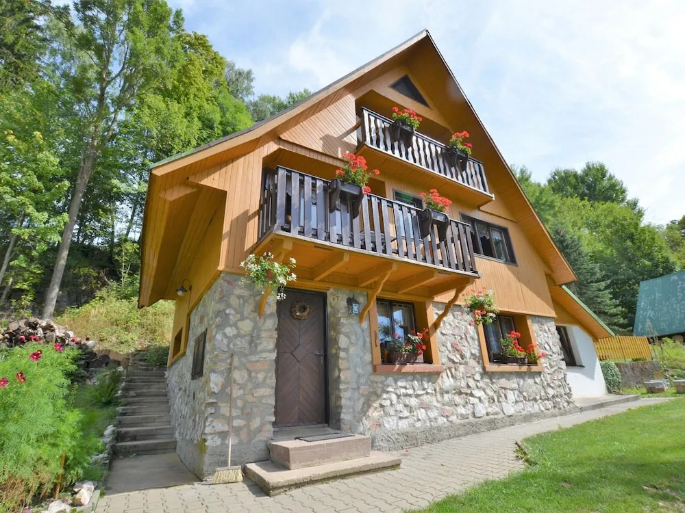 Family Chalet in Giant Mountains
