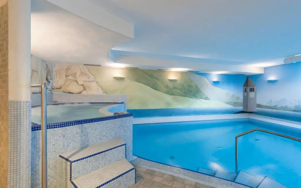 Saldur Small Active Hotel