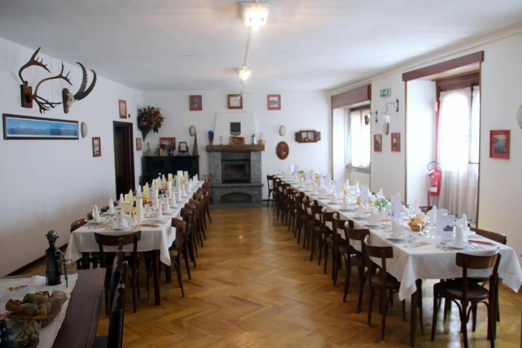 Hotel Col Du Mont