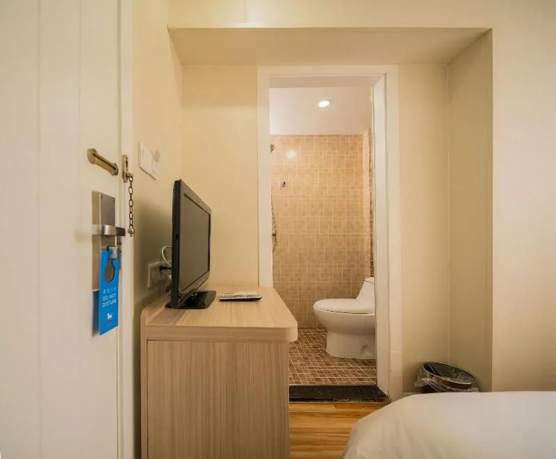Hanting Hotel Shanghai Xiaomuqiao Road