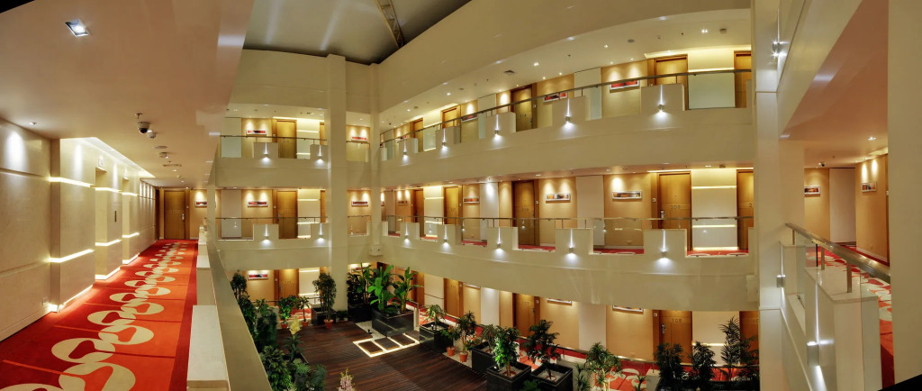 Hotel Platinum