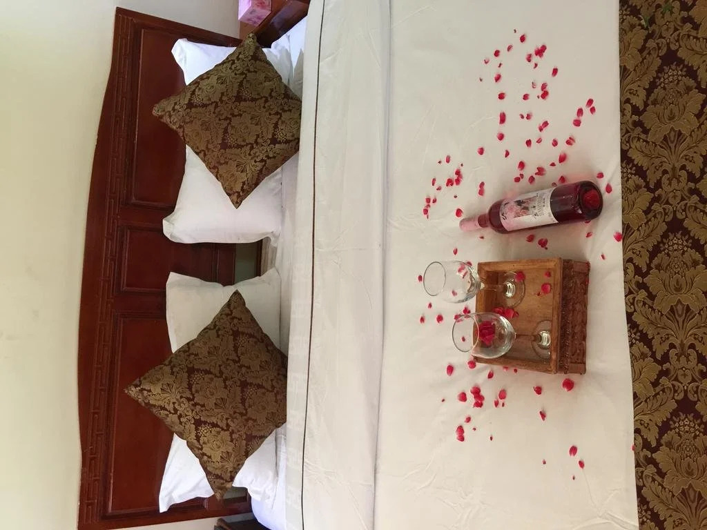 Shangri La Balagezong Lover Valley Hotel