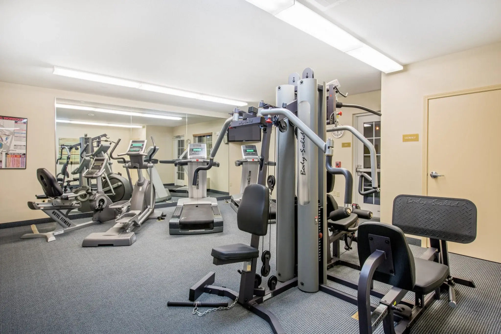 Candlewood Suites Pittsburgh-Cranberry by IHG