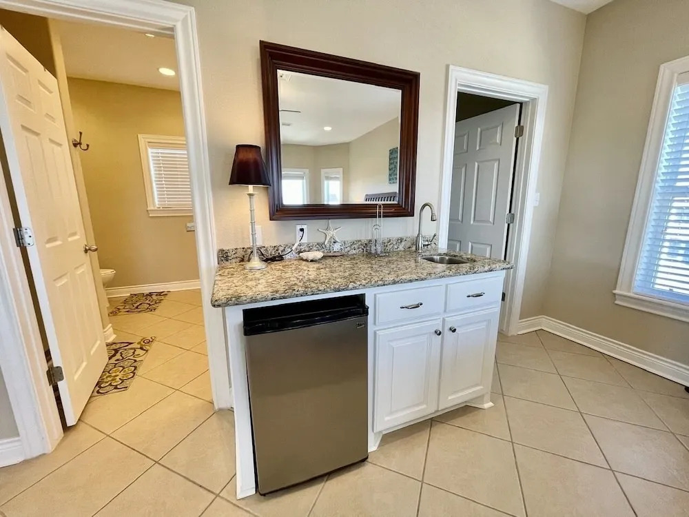 Deja View 3 Bedroom Home
