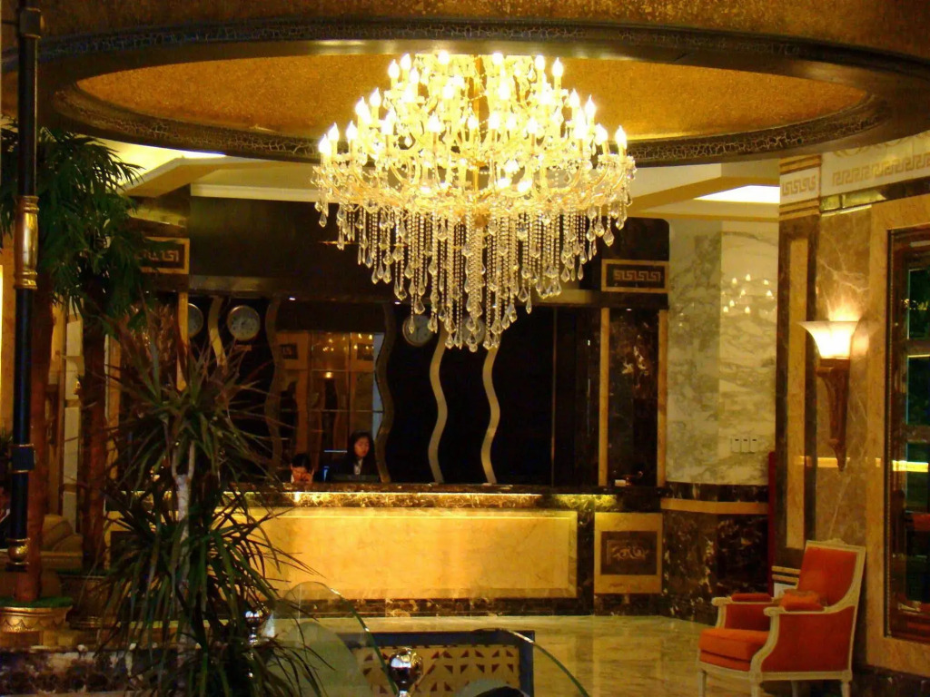 Отель Sharjah Palace Hotel