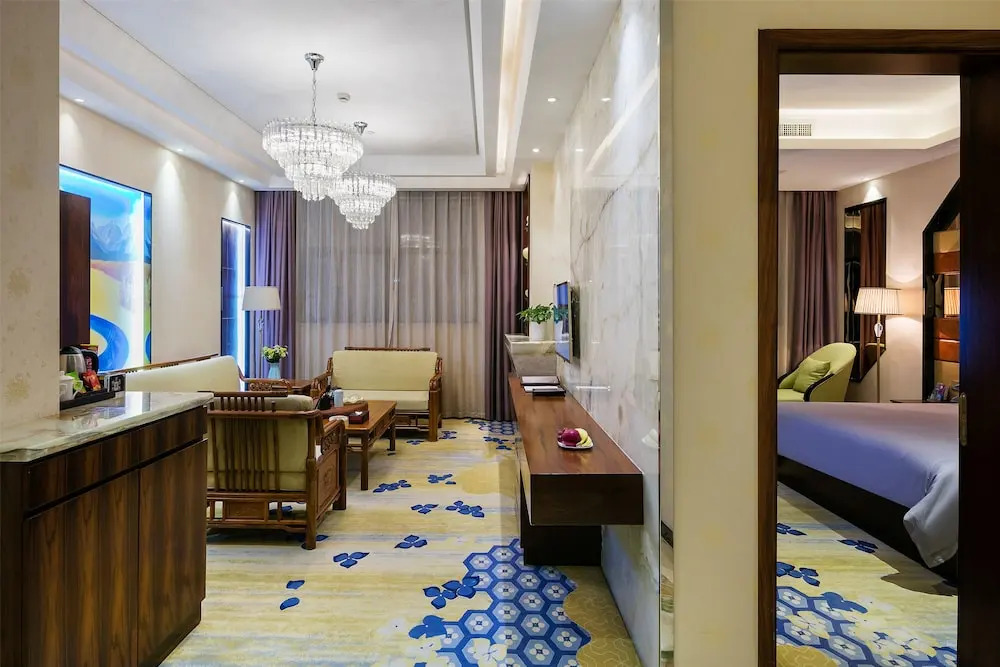 Jinchen Hotel (Hangzhou Huanglong Sports Center)