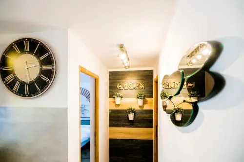 Hegel Apartment
