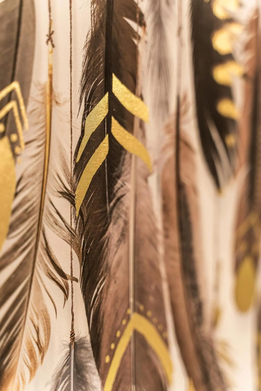 Spacious 2BD apt next to metro