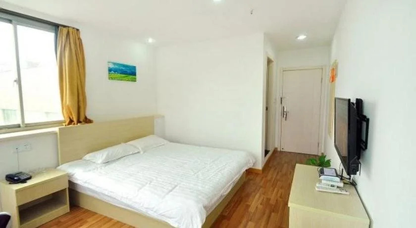 Yuejia Express Hotel