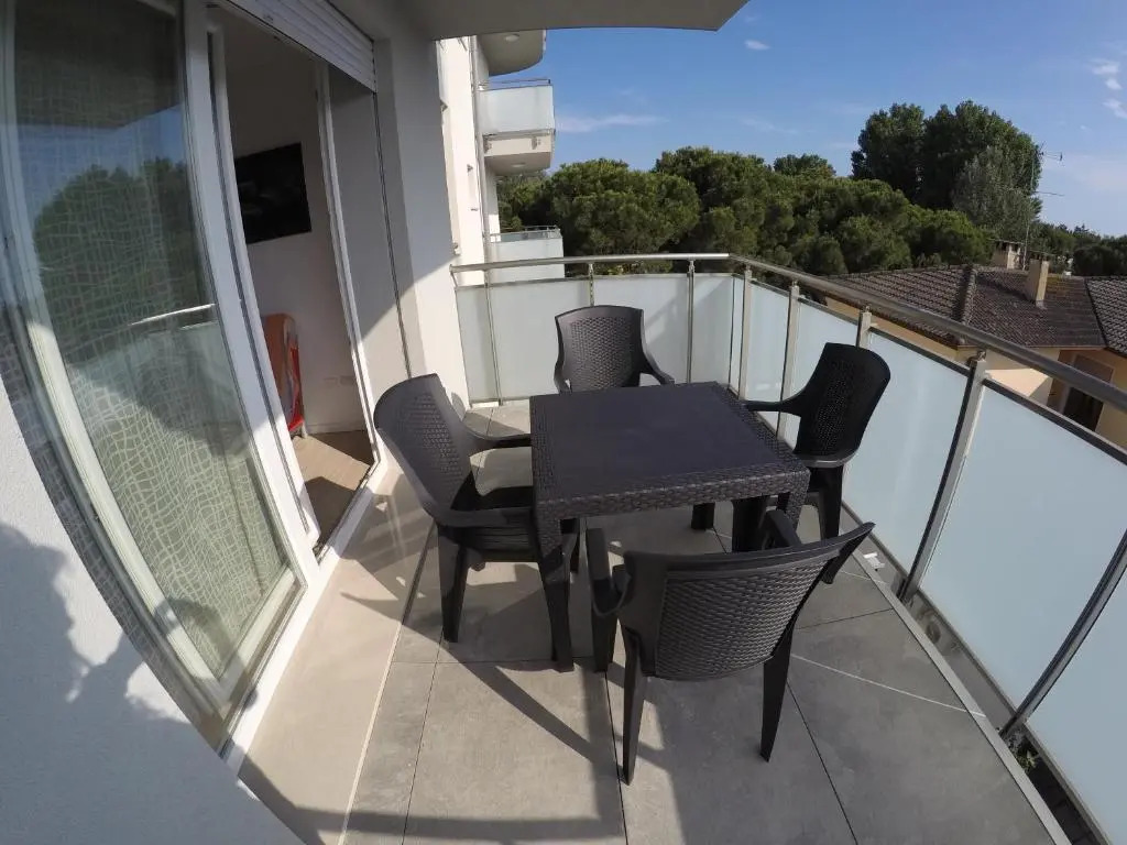 Residence Caorle Trilocale Con Piscina