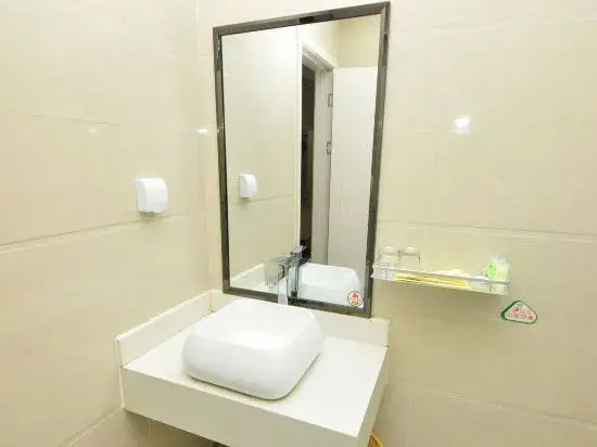 Yiyue Express Hotel