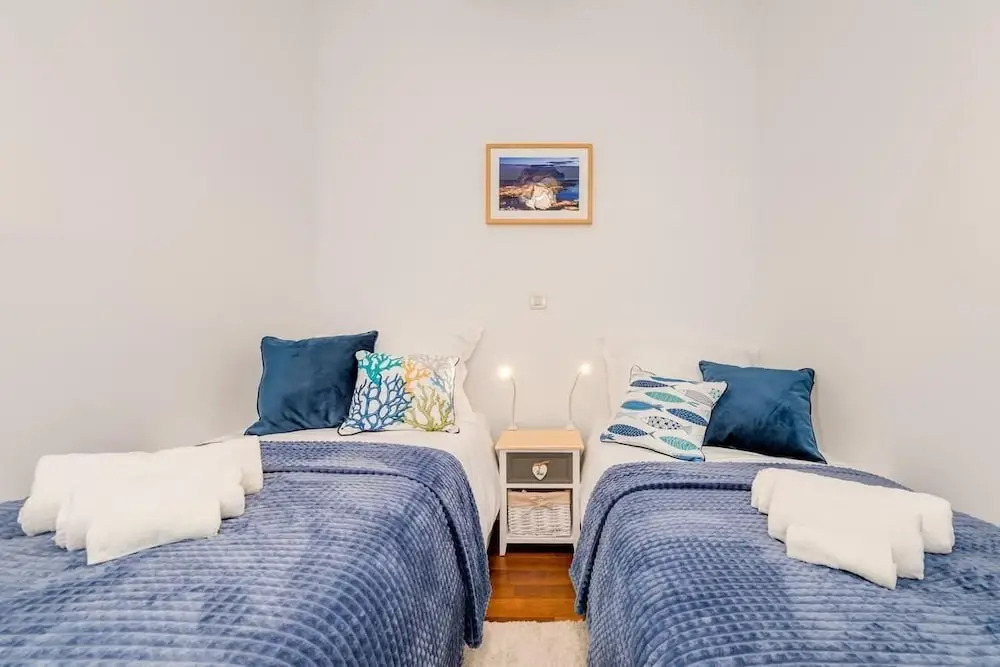 Beach & Palms Apartment
