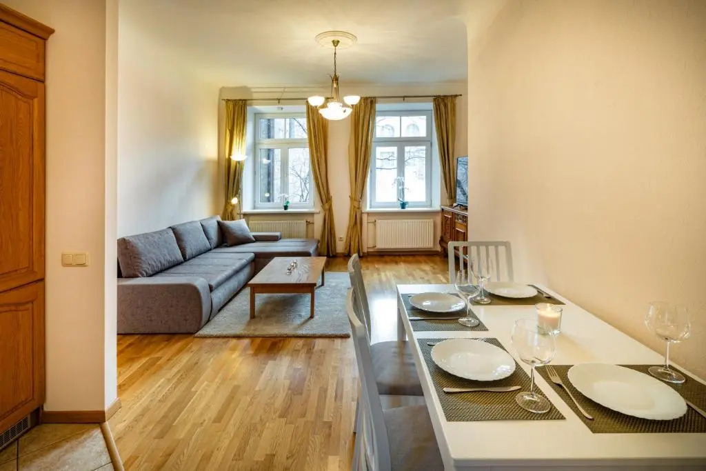 Dzirnavu Street Apartment In City Center