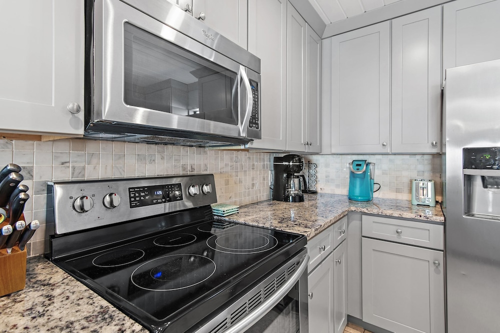 Costa Vista Townhouse #13