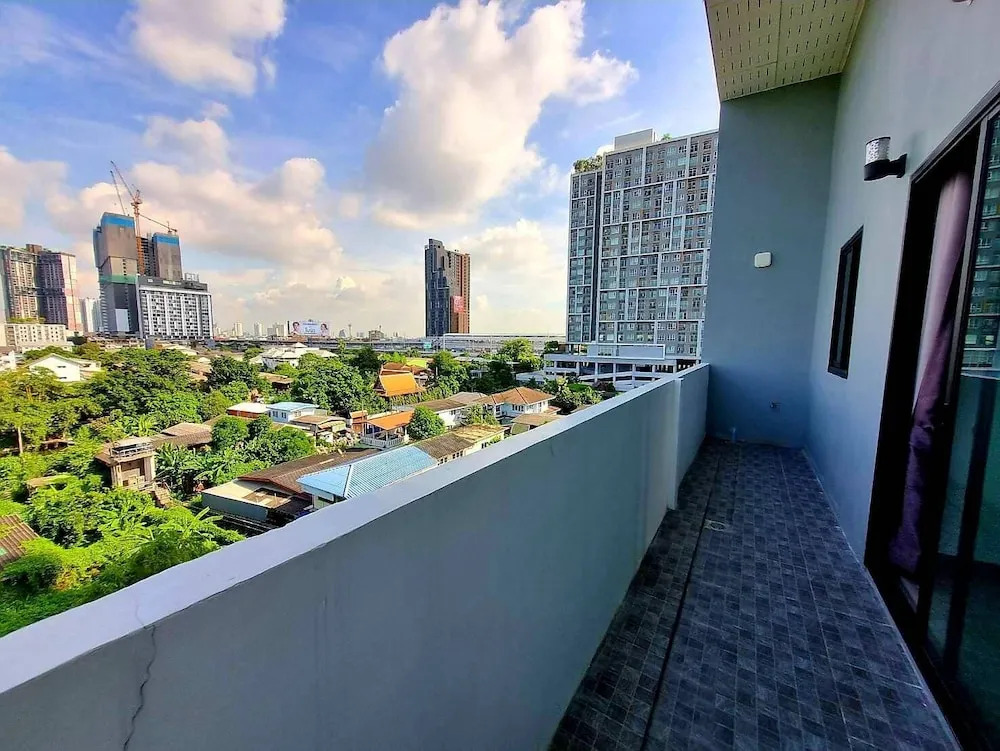 Aqua Residences อควา เรสซิเดนซ์ ห้องพักใหม่ให้เช่า ติดรถไฟฟ้าสถานีวุฒากาศ