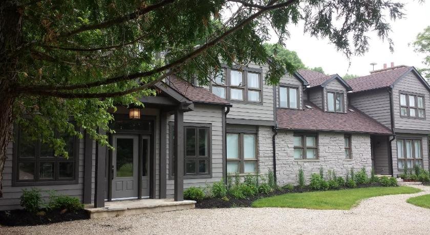 Sequel inn Creemore