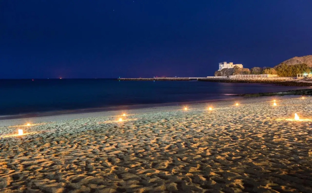 Royal Beach Hotel & Resort