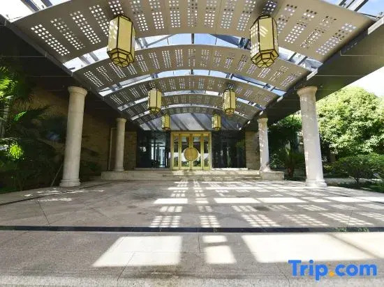 Shanshui Residence Resort Hotel