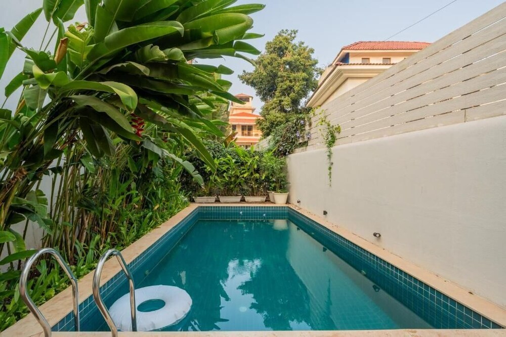 ELIVAAS Bogenvilla Luxe 3 BHK Villa
