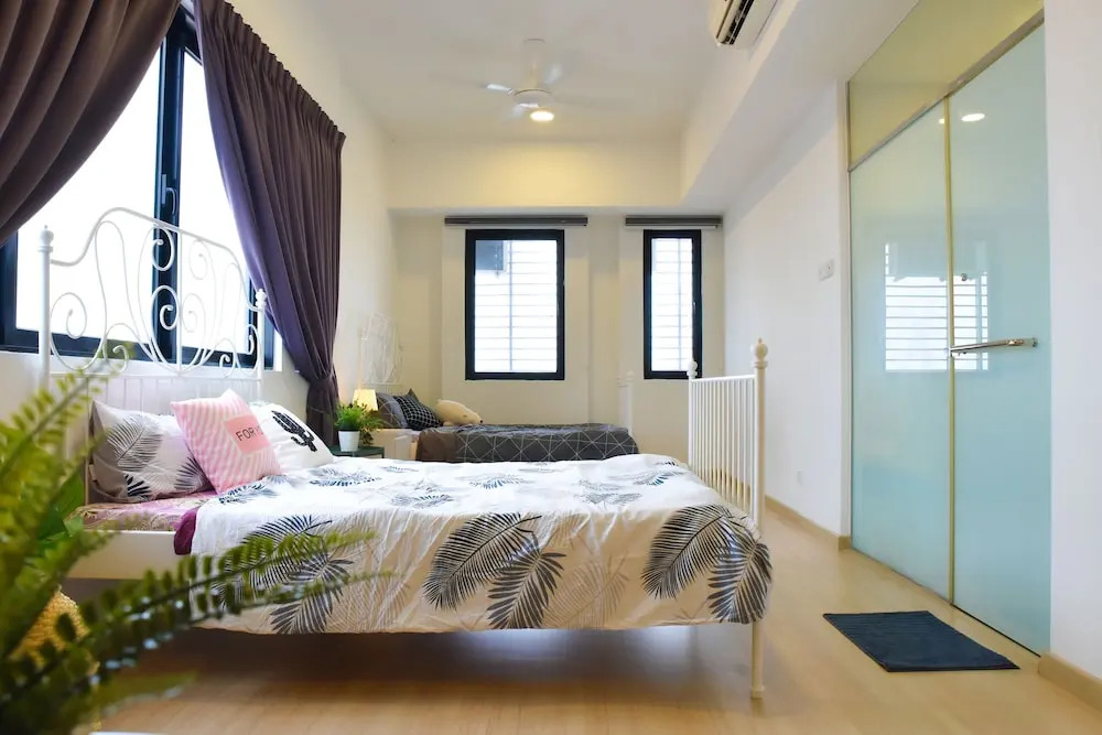 Gt Home encorp strand residence