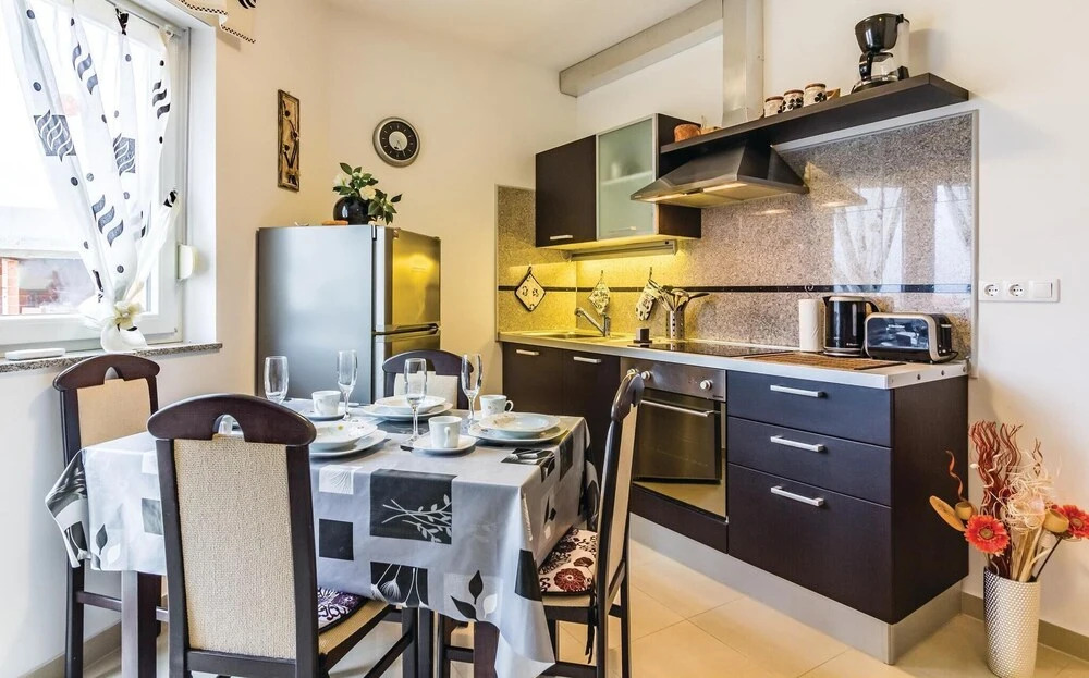 Beautiful Home in Vodnjan With Wifi and 2 Bedrooms