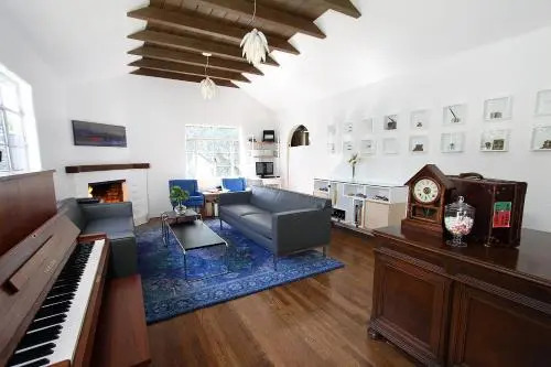 The Vagabonds House Boutique Inn