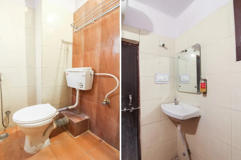 OYO 70733 Hotel Regal