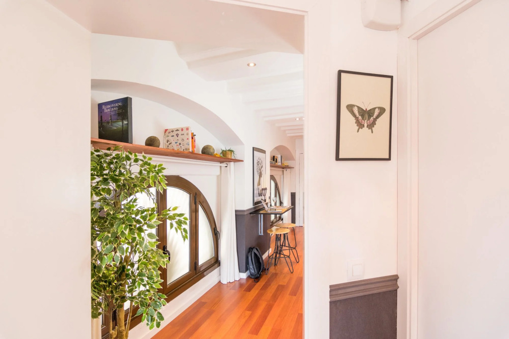 Port in Barcelona with 1 bedrooms and 1 bathrooms