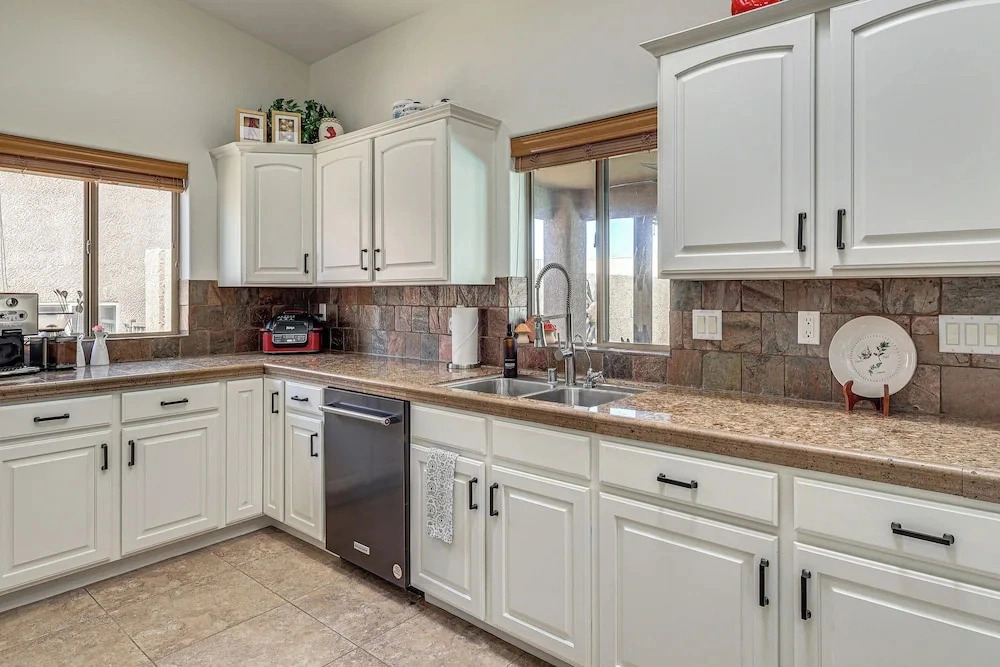 Outdoor Entertainment! Extended Lake Havasu Escape