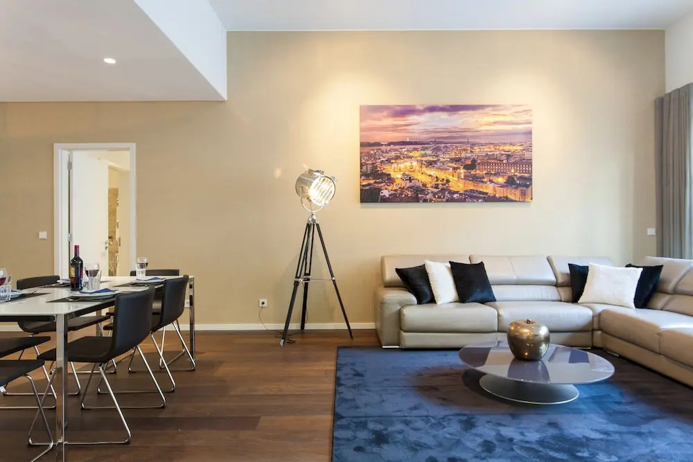 Marques Terrace Deluxe Apartment Rentexperience