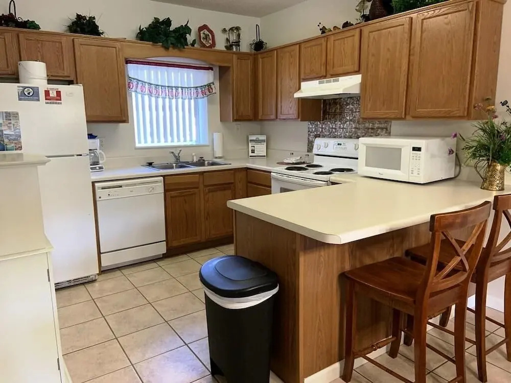 Whispering Pines 524