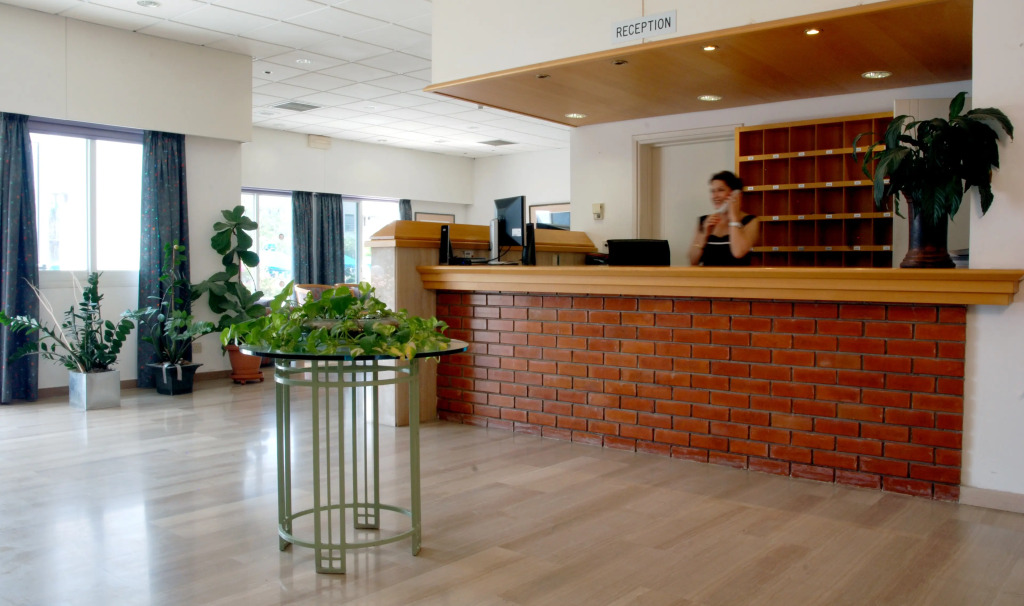 Blue Crane Hotel Apts