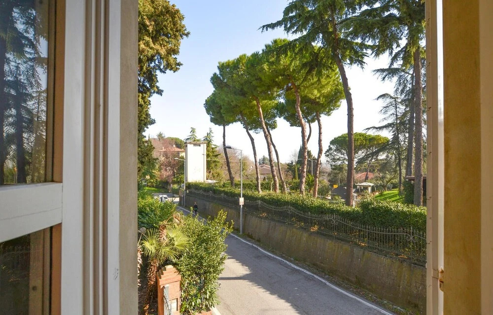 6 Bedroom Nice Home In Rimini