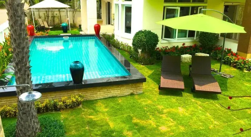 Luxury Pool Villa