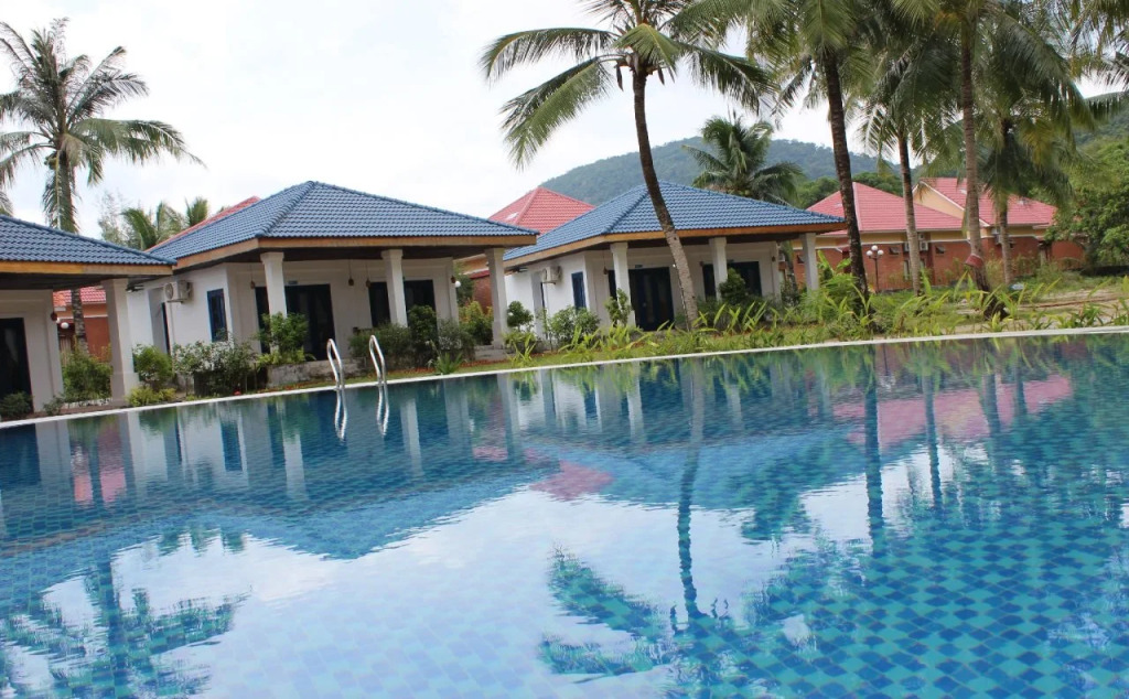 Mayfair Beach Resort Phu Quoc