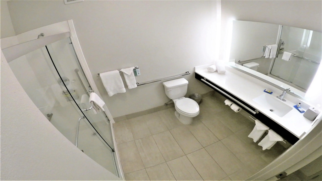 Holiday Inn Express & Suites Hood River by IHG