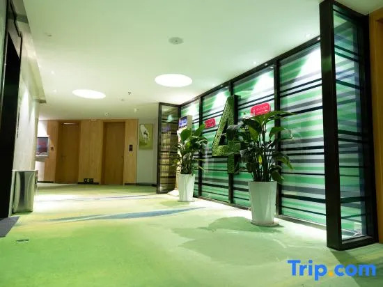 Guoling No.19 Hotel (Zhengzhou Erqi Square Railway Station)