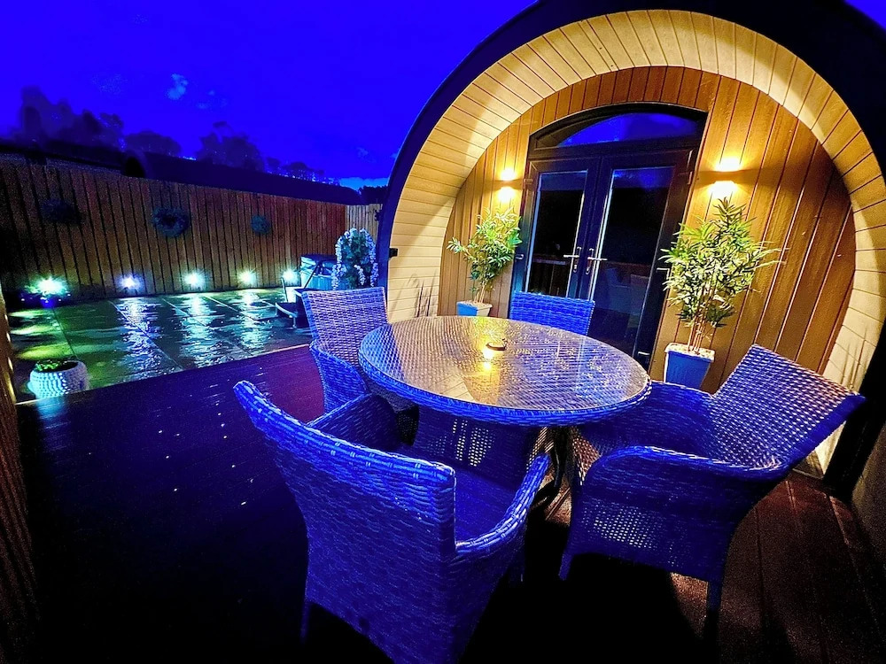 Newmore Highland Pods