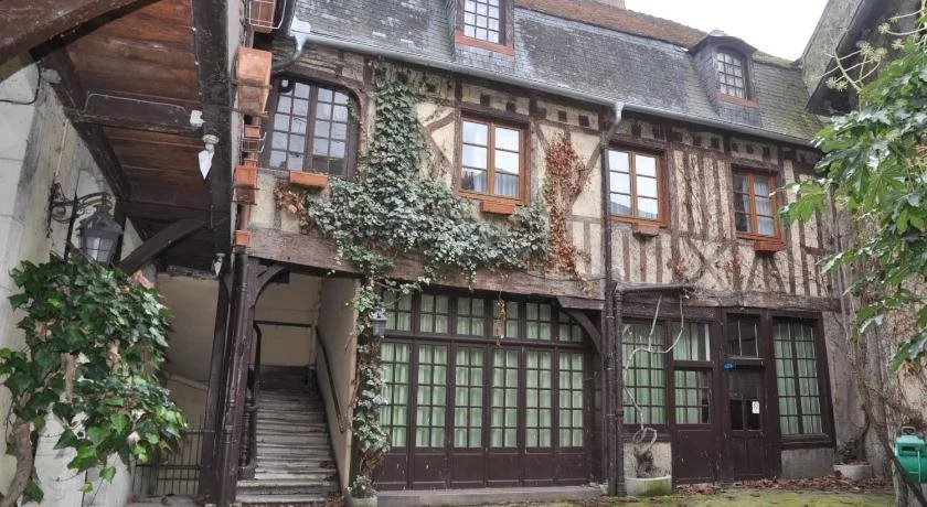 Le Vieux Relais