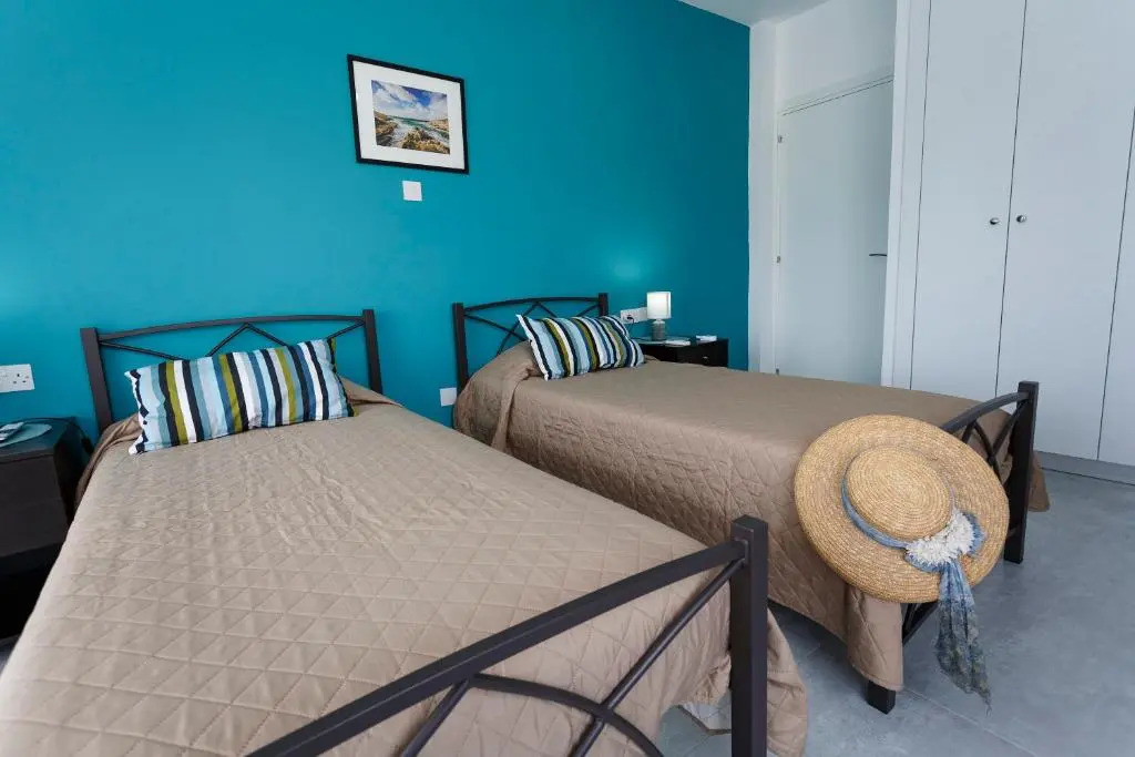 Sea Breeze Apartments - 3 Bedroom Apartment