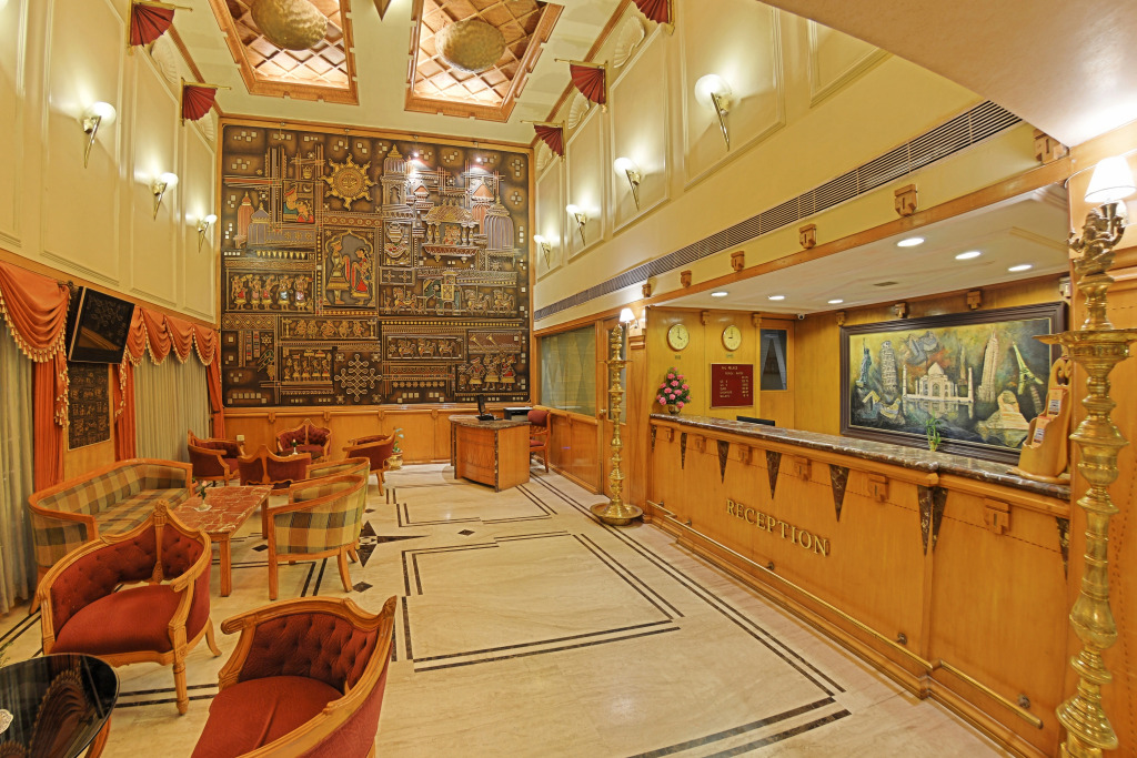 Hotel Raj Palace