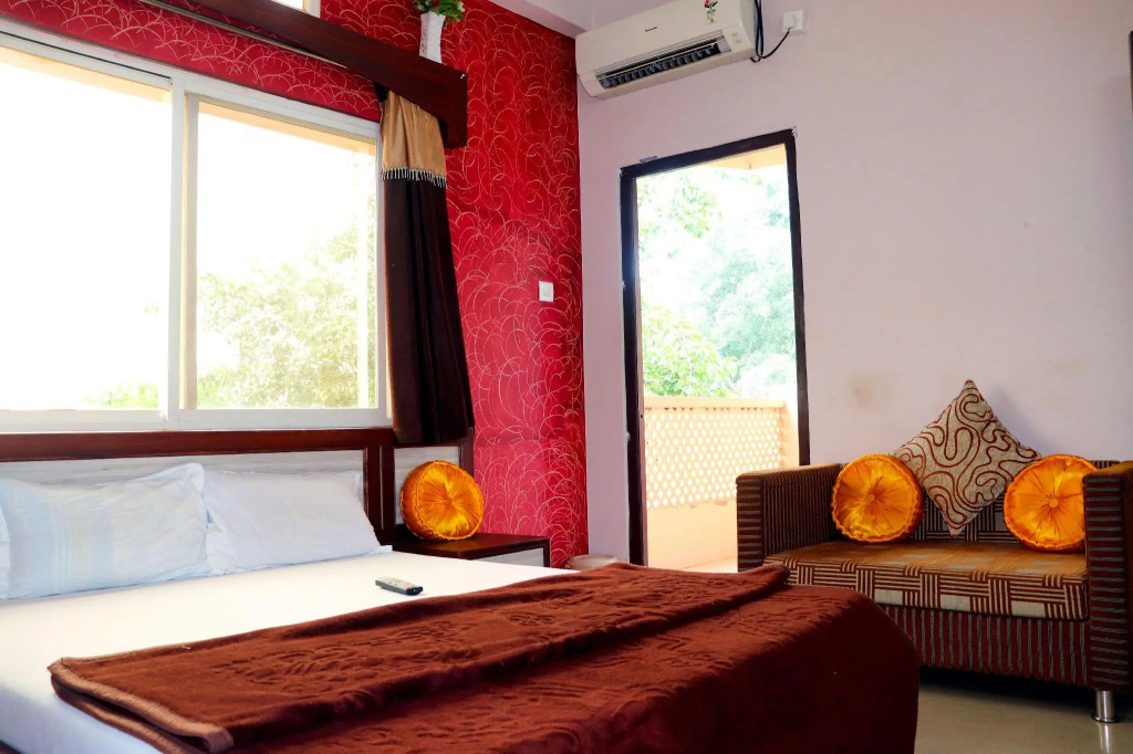 Hotel Raj Palace
