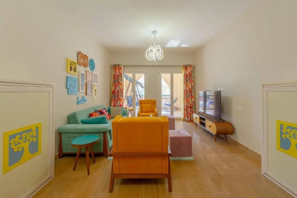 Marina Mosaique 1 BR Apartment with Pool view