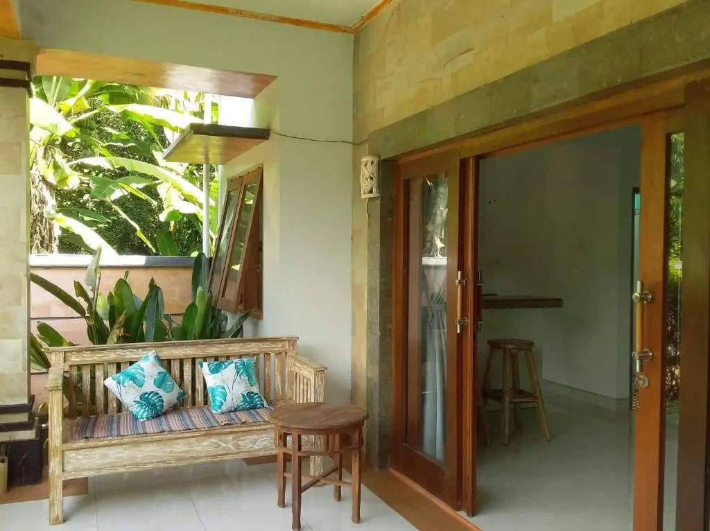 Kupu-kupu guest house