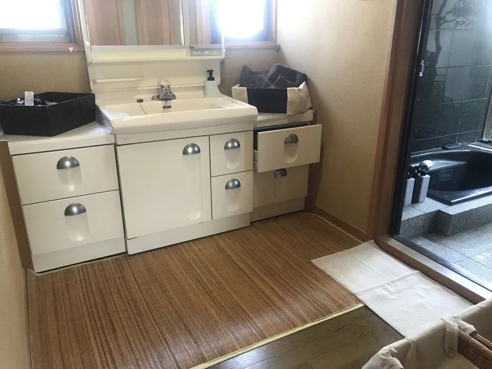 Hh3 Private House