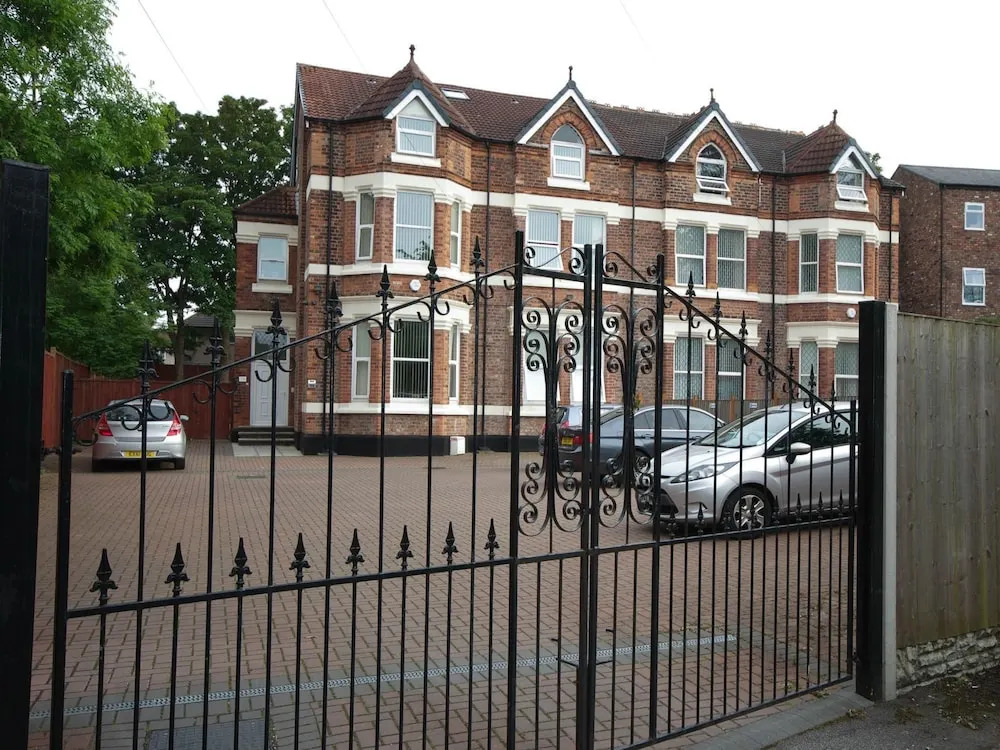 Marley Mansions