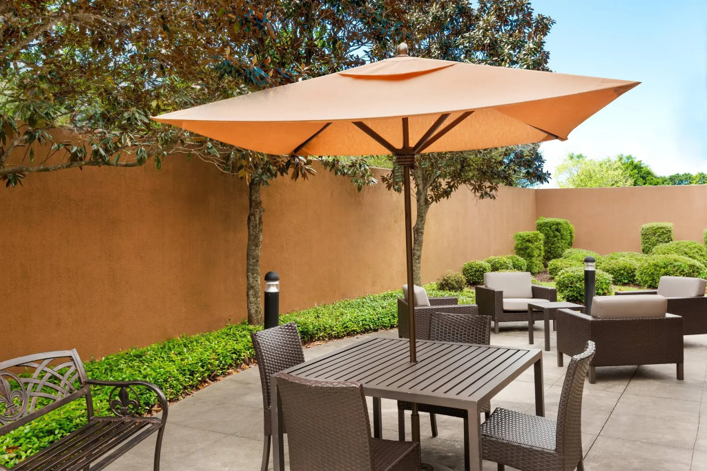 Courtyard by Marriott Lafayette Airport