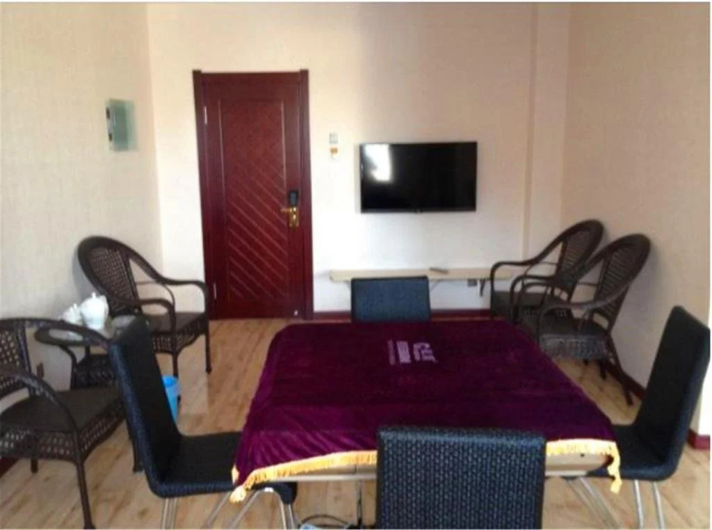 Huxi Business Hotel