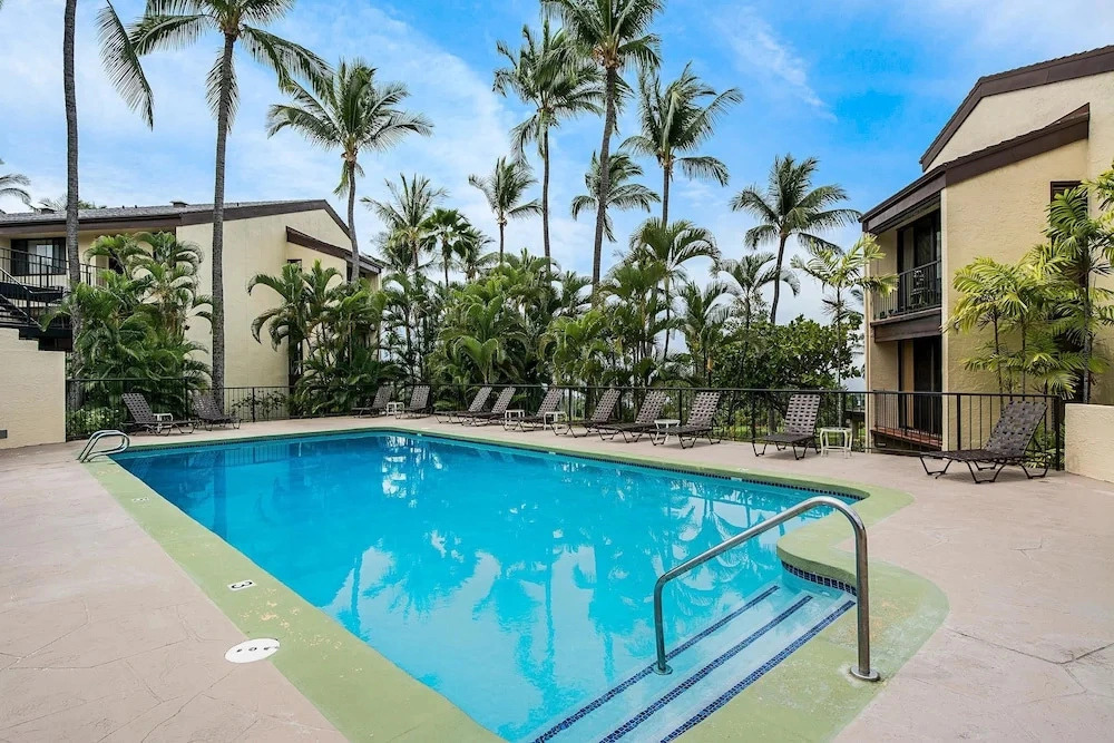 Country Club Villas#325