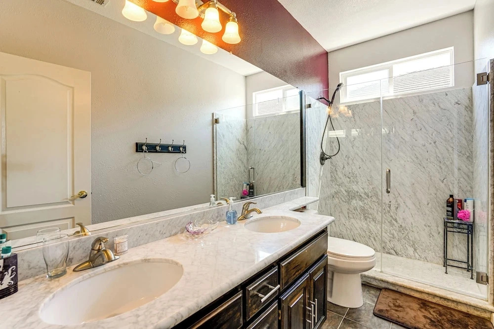 1 Block to Bay: Pet-friendly Retreat in Alameda